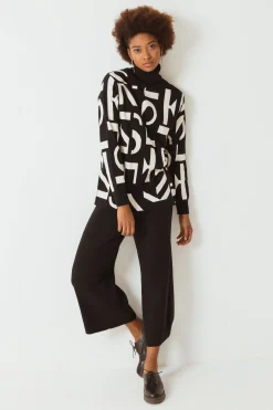 SKFK PULL ISETZA- Les Essentiels