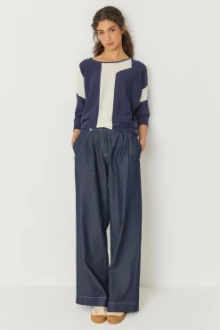 SKFK PULL NAIKE-GOTS- Pulls Et Cardigans
