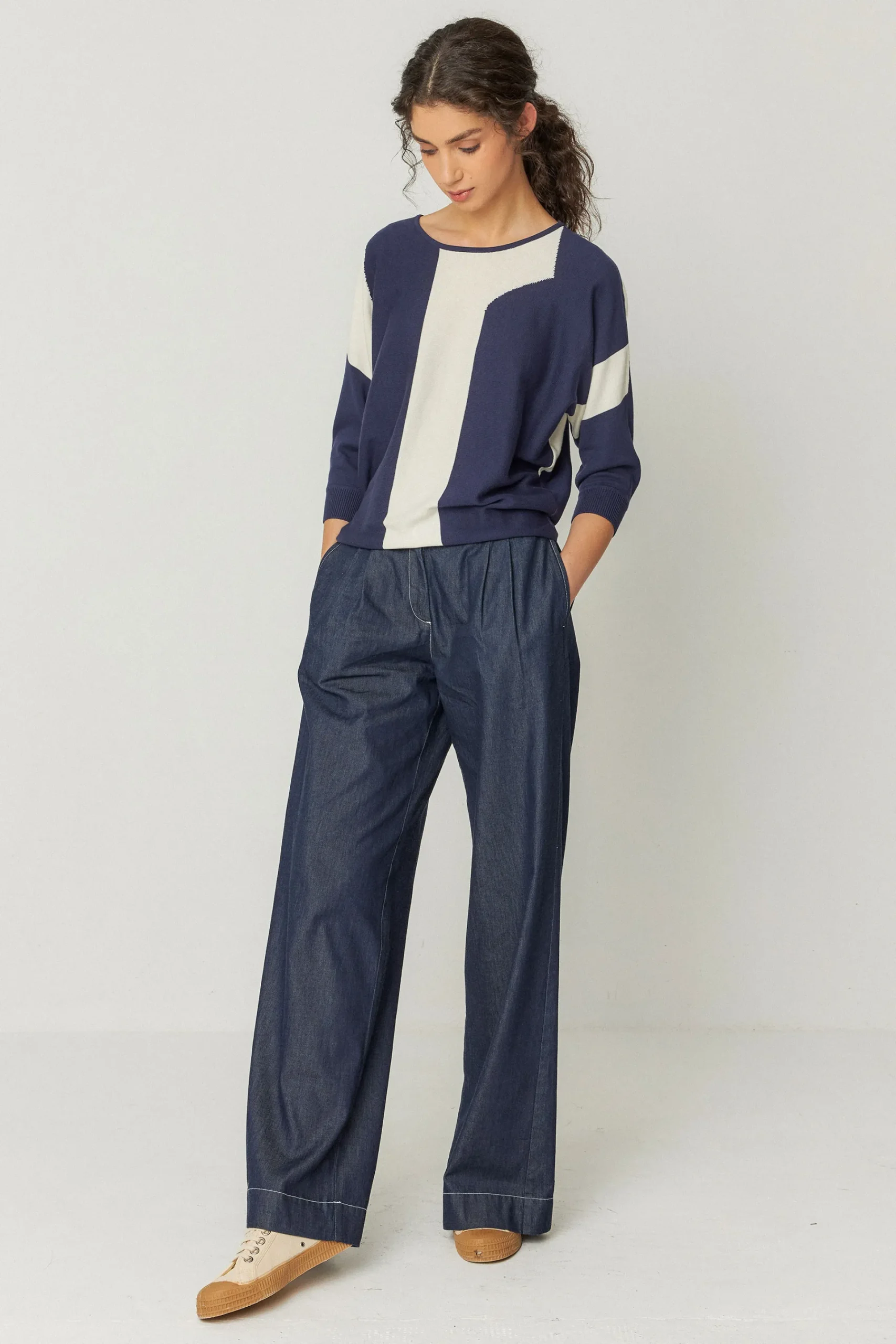 SKFK PULL NAIKE-GOTS- Pulls Et Cardigans