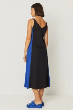 SKFK ROBE UDA-GOTS- Robes